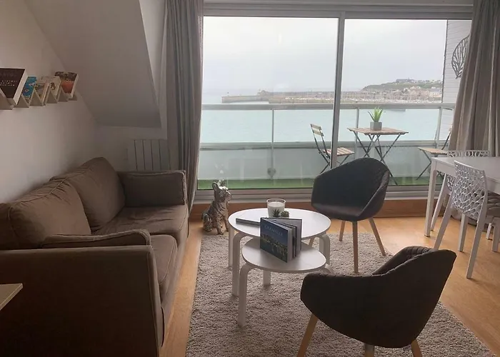 Apartment Un Balcon Sur La Mer, Acces Direct A La