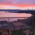 Un Balcon Sur La Mer, Acces Direct A La Granville