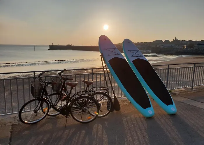 Un Balcon Sur La Mer, Acces Direct A La Granville